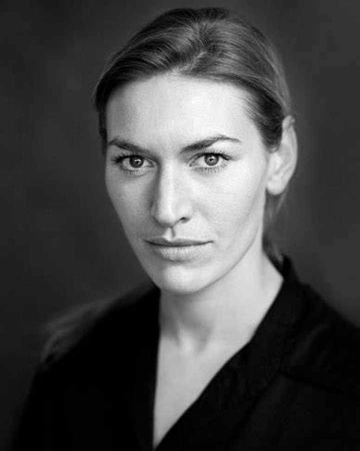 Beth Winslet Beth Winslet