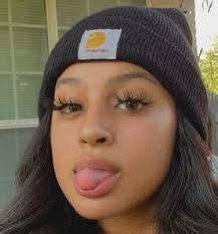 PrettyLuhHazel Net Worth
